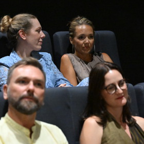 Lucie Vondráčková během představení filmu Bojovník.