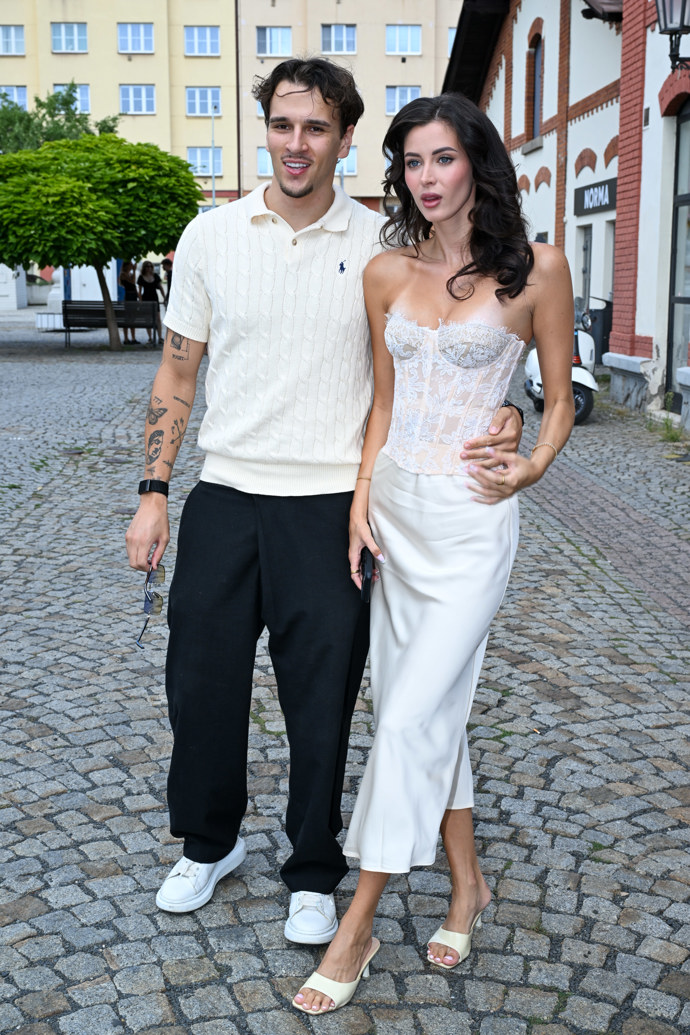 Vítězové Love Islandu Honzi Michálek a Patricie Herlíková.
