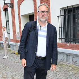 Jiří Martínek vystupuje v pořadu Na lovu.