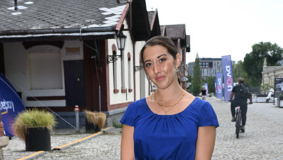 FOTO: V modrých šatech Barbora Zavadilová jen zářila.