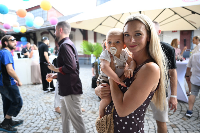 Barbora Mottlová dorazila na akci TV Nova se synem. 