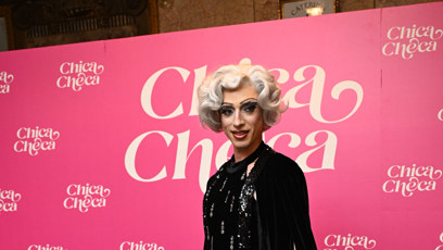 FOTO: Herec Jan Cina překvapil! Na premiéru filmu Chica Checa dorazil jako Drag queen.