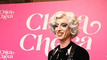 FOTO: Herec Jan Cina překvapil! Na premiéru filmu Chica Checa dorazil jako Drag queen.