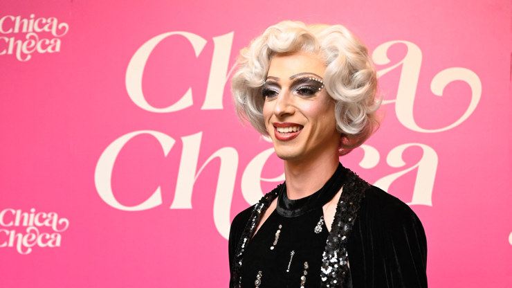 Herec Jan Cina překvapil! Na premiéru filmu Chica Checa dorazil jako Drag queen.