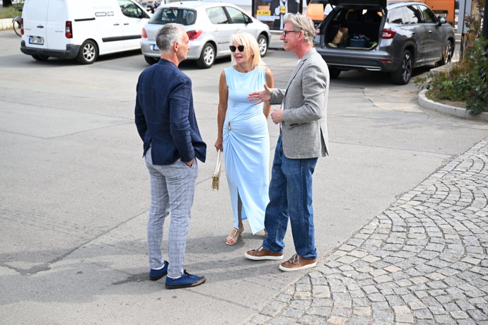 Veronika Žilková si před příchodem krátce promluvila s Ivanem Trojanem a Jiřím Strachem.