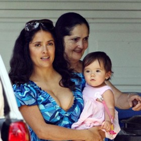 Salma Hayek už ani nedoufala, že se stane matkou. V 41 letech ale nakonec přivedla na svět jedinou dceru Valentinu Palomu.