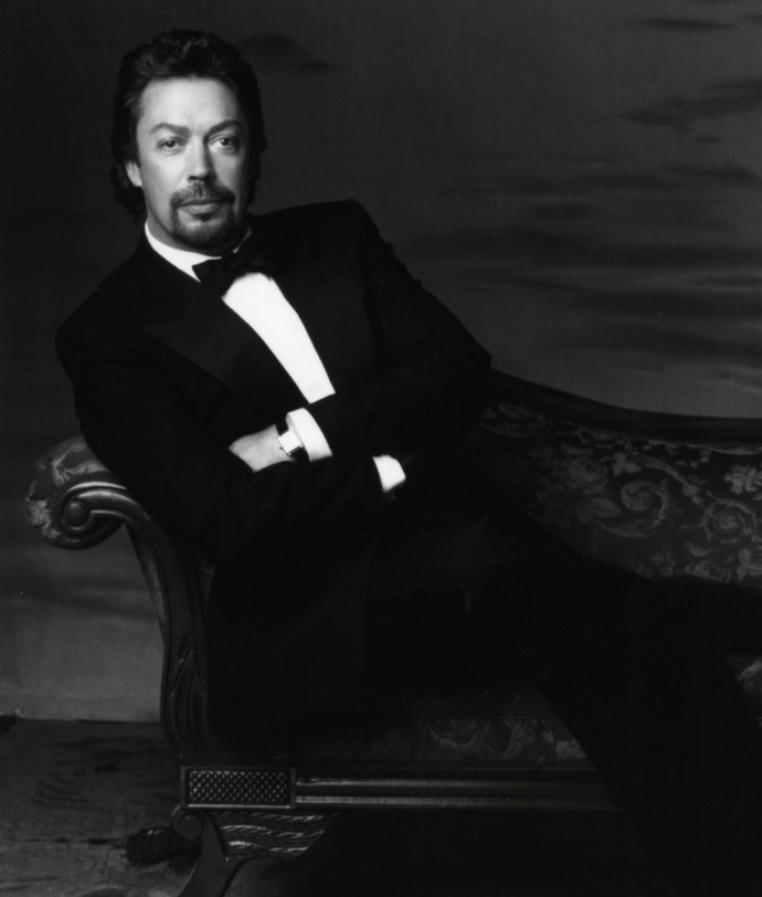 Herec Tim Curry byl nalezen mrtev ve svém domě v Los Angeles. 