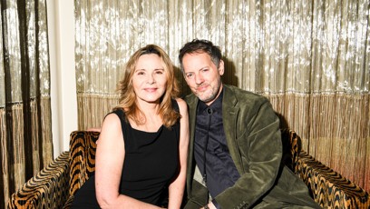 FOTO: Kim Cattrall po boku svého manžela jen září.