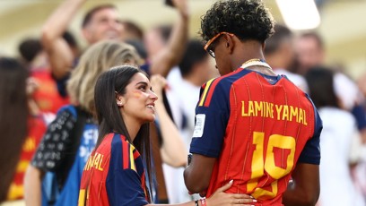 FOTO: Lamine Yamal po boku své dívky Inés.