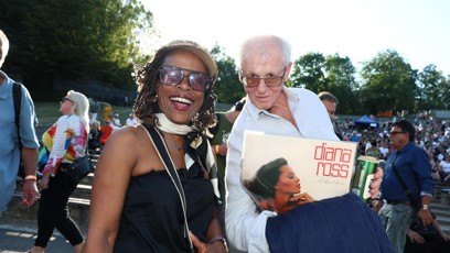 FOTO: Tonya Graves po boku Ládi Kerndla na koncertu Diany Ross.