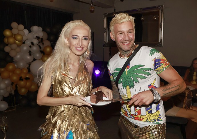 Sámer Issa oslavil 41. narozeniny. Oslava se nesla v tematickém duchu. 
