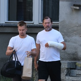 Jaromír Soukup odchází z nemocnice.