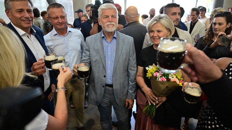 Prezident Petr Pavel s manželkou Evou navštívili v pondělí odpoledne největší český zemědělský veletrh Země živitelka. 