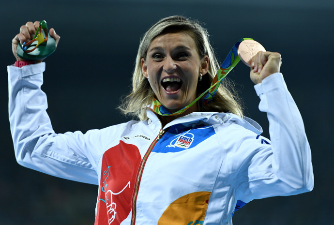 Oštěpařka přidala ke zlatu ještě bronz na olympiádě v Riu Oštěpařka přidala ke zlatu ještě bronz na olympiádě v Riu