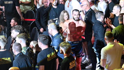 FOTO: Macha si došel pro svou vyvolenou do hlediště.