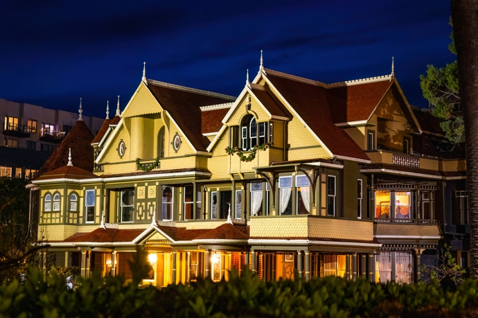 Winchester Mystery House