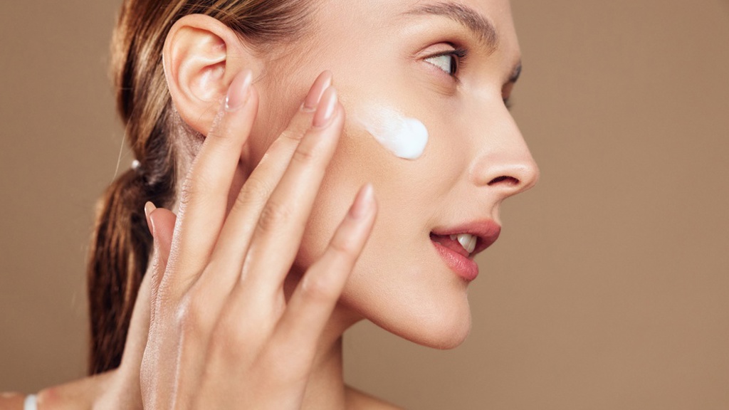  Letní skin care: Krémy s gelovou texturou jsou skvělé pod SPF. Někomu vyhovují celoročně!