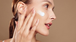  Letní skin care: Krémy s gelovou texturou jsou skvělé pod SPF. Někomu vyhovují celoročně