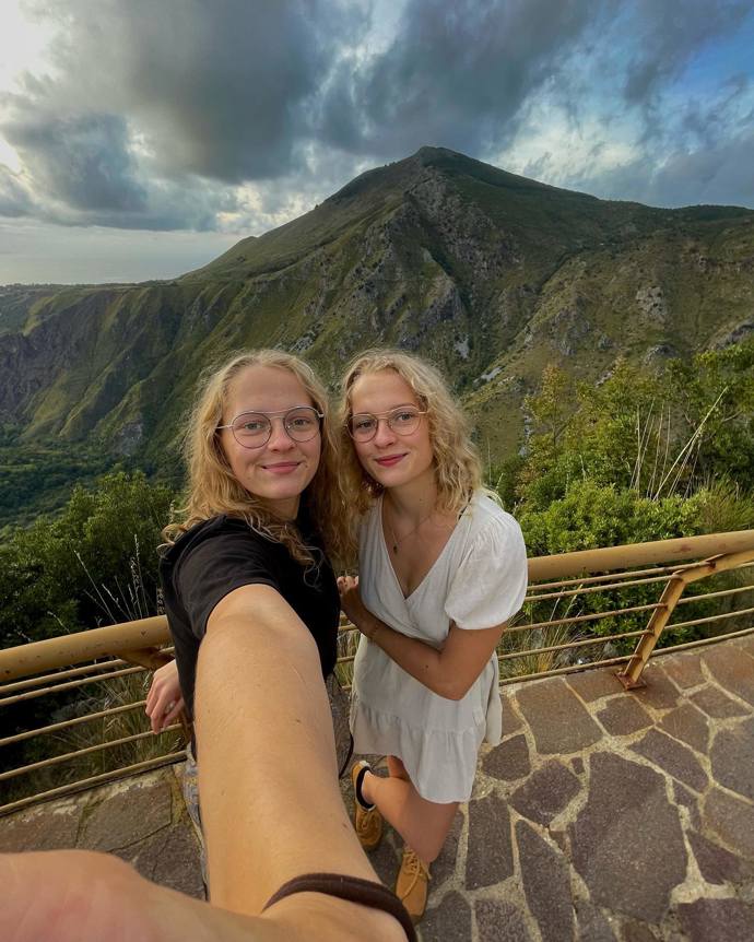 Dcery Lukáše Konečného, Jaromíra a Barbora.