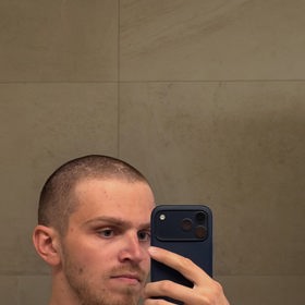 Kytarista Tomáš Javůrek šel dohola.