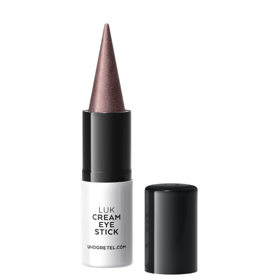 Krémová tužka na oči Und Gretel, odstín Powder Rose, 770 Kč, prodává Líčírna Organics

