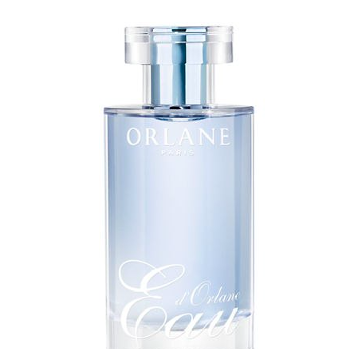 Toaletní voda Eau d´Orlane je lehká, svěží a jiskřivá, ideální pro prodloužení letní nálady, 1870 Kč, Makeup.cz