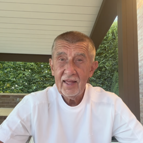 Andrej Babiš ve svém nejnovějším videu vychválil své hnutí ANO do nebes. 