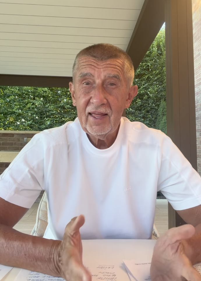 Andrej Babiš ve svém nejnovějším videu vychválil své hnutí ANO do nebes. 