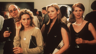 Kim Cattrall slaví 70. narozeniny: Módní lekce, které odkoukat od Samanthy Jones