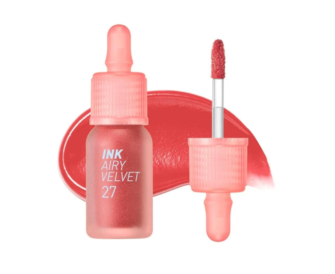 Matný tint na rty Ink Airy Velvet, peripera, 279 Kč, prodává Glow-up diary