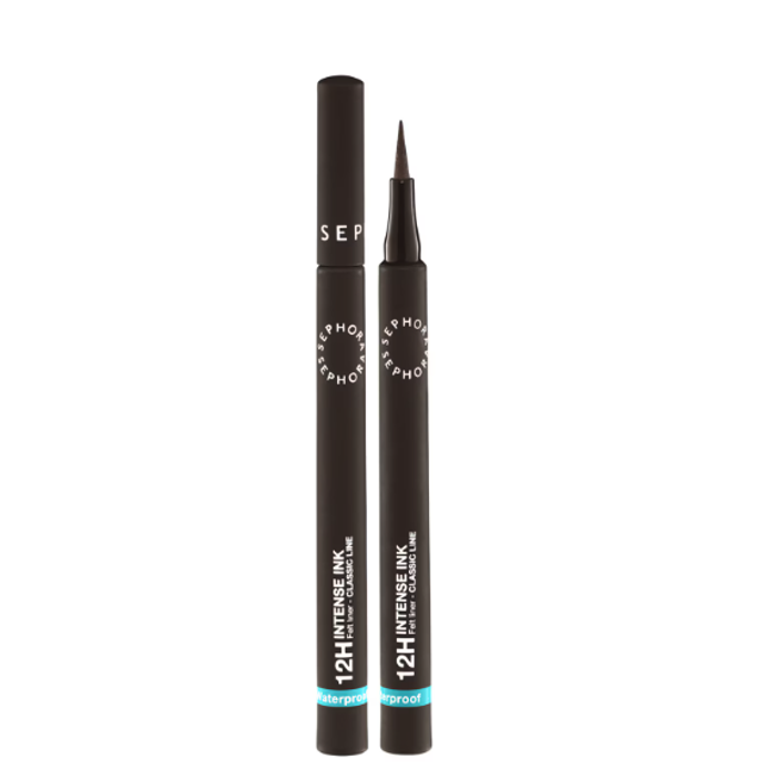 Hnědé oční linky ve fixu Sephora Collection, 360 Kč Hnědé oční linky ve fixu Sephora Collection, 360 Kč