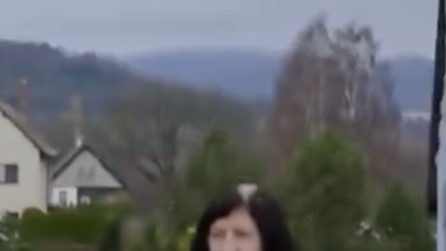 FOTO: Překvapilo ho ne-milé přivítání.