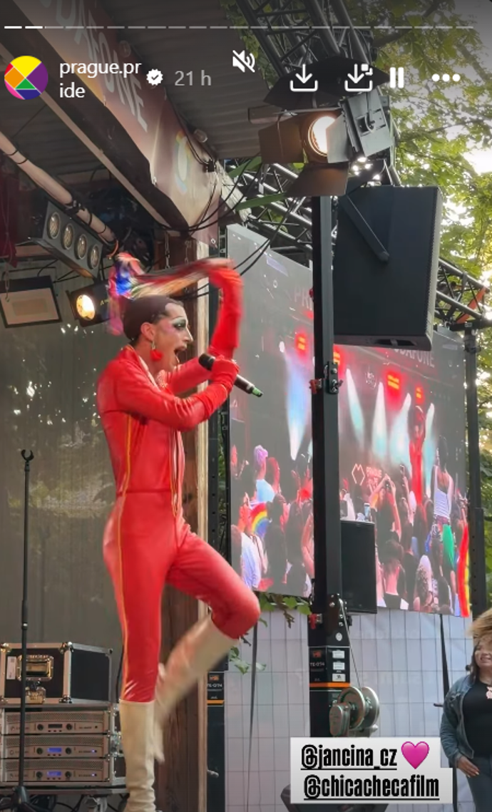 Jan Cina měl několik převleků.