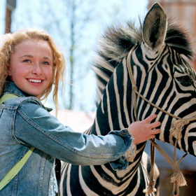 Hayden Panettiere ve filmu Rychlý Stripes.