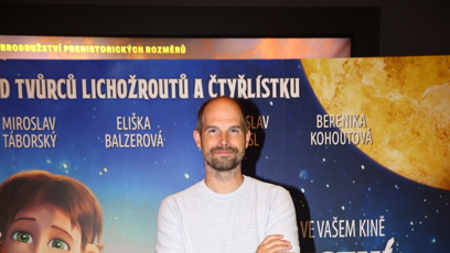 FOTO: Jan Maxián dabuje v Tajemství křišťálové planety pterodaktyla Zubouna.