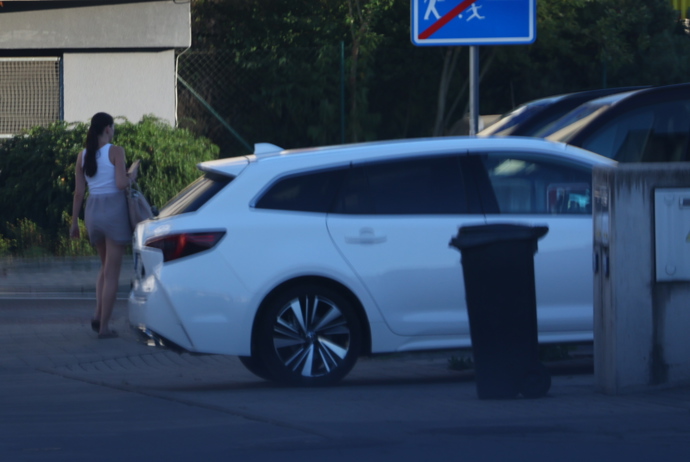 Lela Ceterová dostala nové auto.