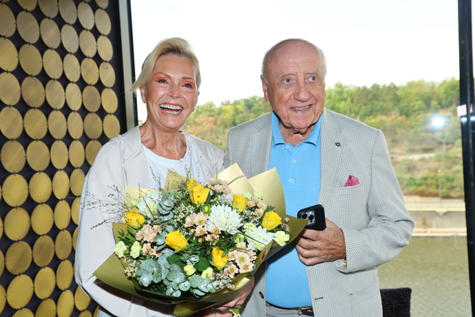 Helena Vondráčková a Felix Slováček.