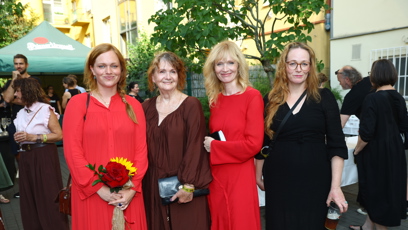 FOTO: Sestry Ester, Aňa a Lela se svou maminkou Věrou Geislerovou.