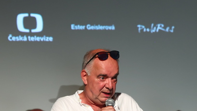 FOTO: Rozjetý Ondřej Trojan na premiéře dokumentu Dvě deci tuše.