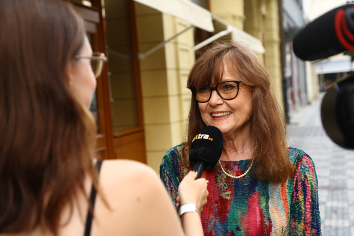 Jarmila Švehlová zachycena při rozhovoru pro redakci eXtra.cz.