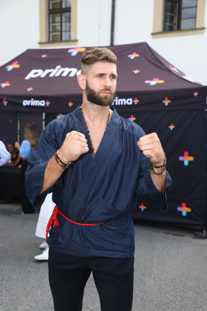 Jiří Procházka se pečlivě připravuje na nadcházející zápas. 
