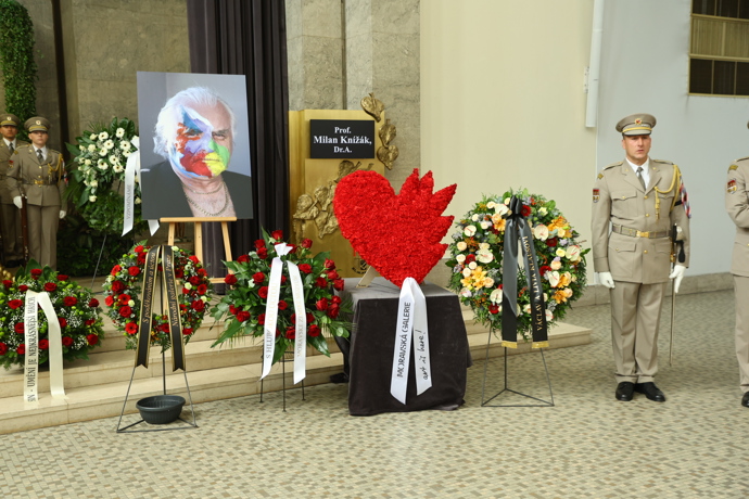 Poslední rozloučení s Milanem Knížákem.