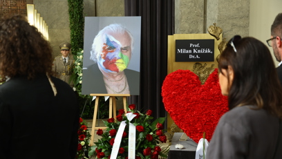 FOTO: Poslední rozloučení s Milanem Knížákem.