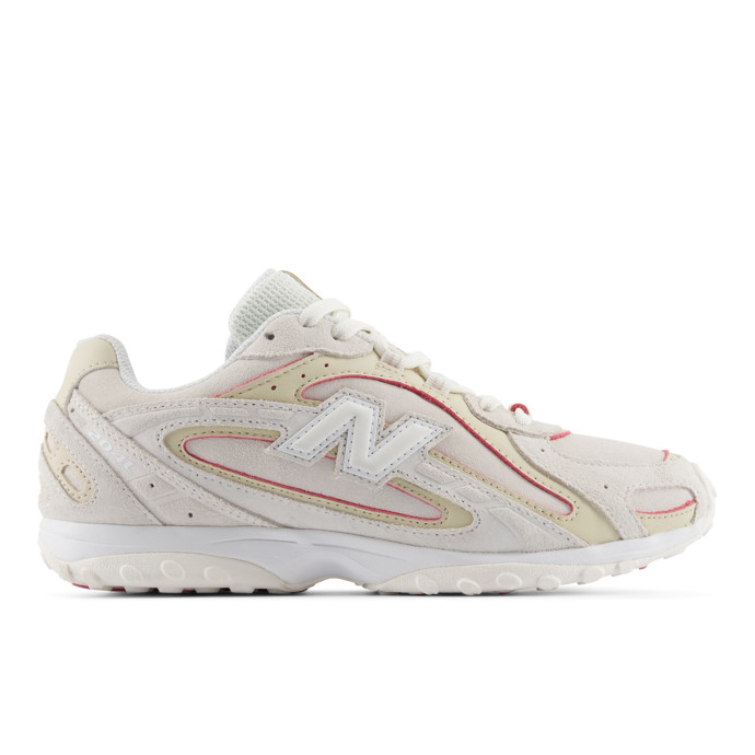 New Balance, 3249 Kč New Balance, 3249 Kč