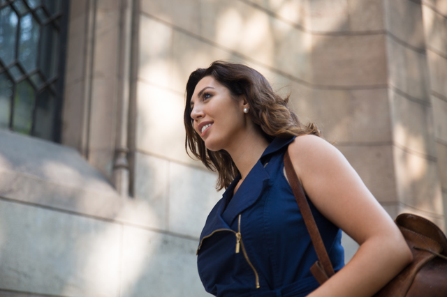 5 stylových kousků z výprodejů, které ocení ženy s velikostí plus size: Vedou široké nohavice a rafinované vesty