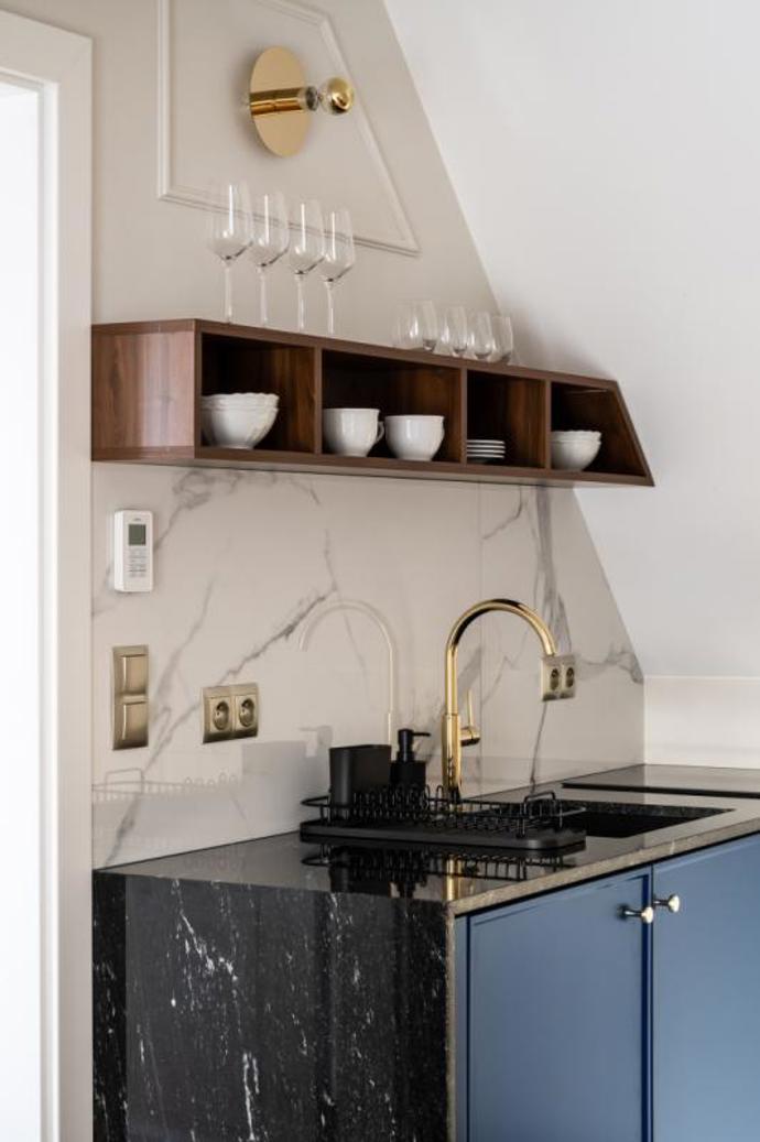 Takové bydlení byste v Zakopaném nečekali. Místo typického rustikálního stylu přináší elegantní art deco Takové bydlení byste v Zakopaném nečekali. Místo typického rustikálního stylu přináší elegantní art deco