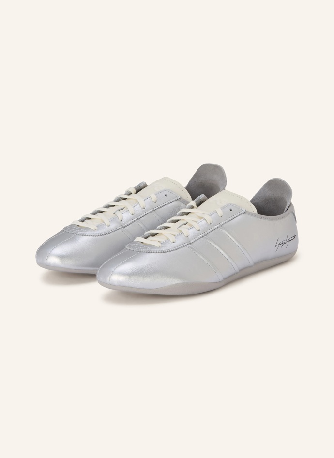 Y-3, 7000 Kč, breuninges Y-3, 7000 Kč, breuninges
