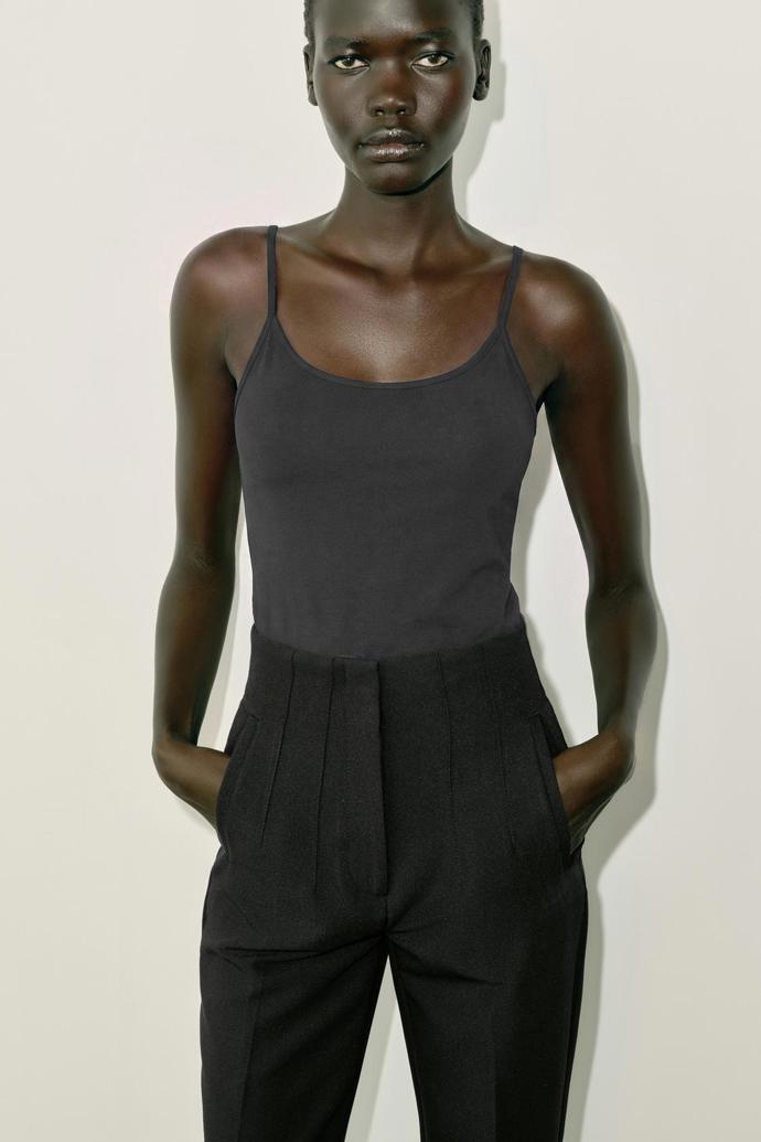 Top Zara, 249 Kč Top Zara, 249 Kč
