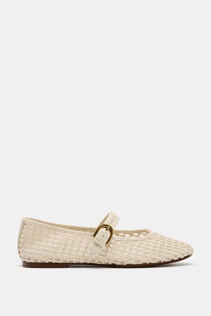 Baleríny s háčkovaným efektem, Zara, 999 Kč