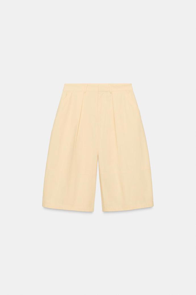 Bermudy s puky, Zara, 999 Kč